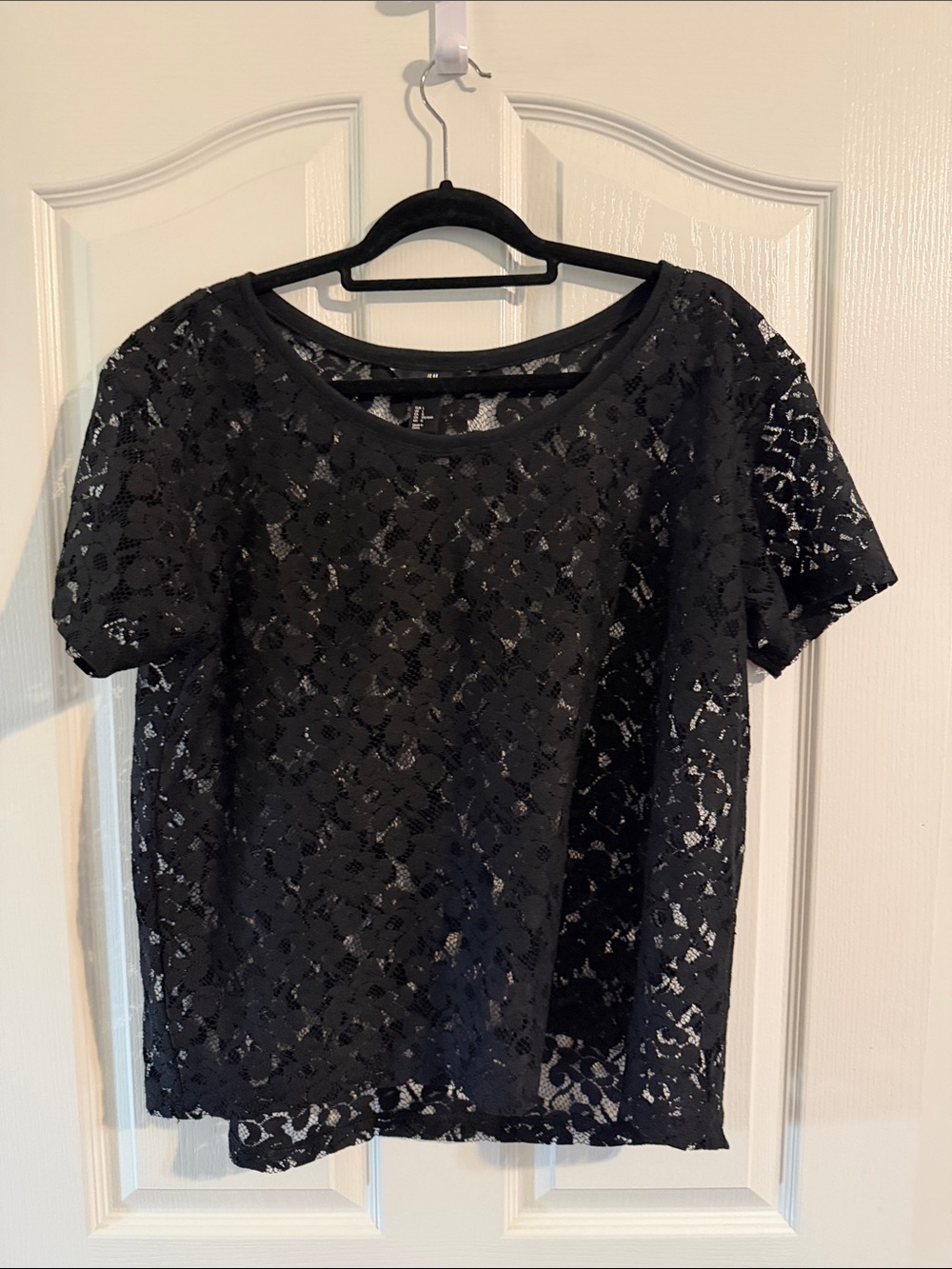 H&M Black Floral Lace Short Sleeve Tee